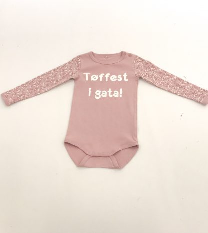 Name It gammelrosa tøffest i gata body – Name It gammelrosa tøffest i gata body – Mio Trend