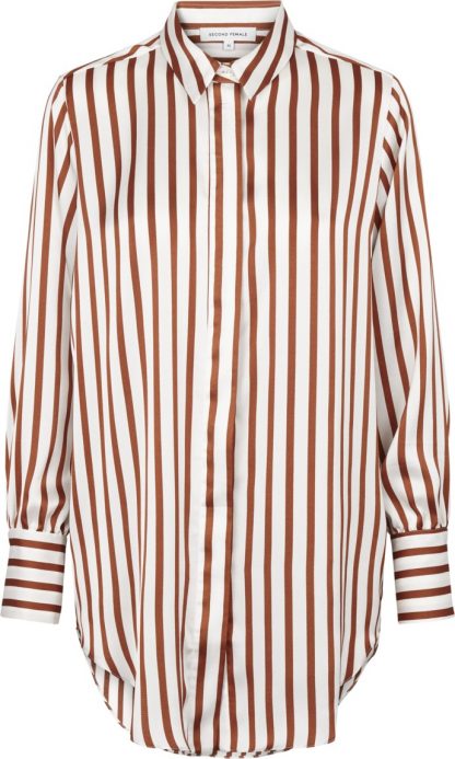 Second Female skjorte med striper – Second Female storskjorte med striper Landy – Mio Trend