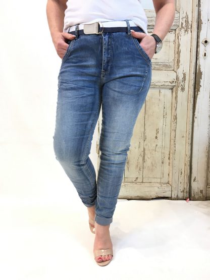Bianco bukse med belte – Bianco Jeans denimbukse med belte Jude – Mio Trend