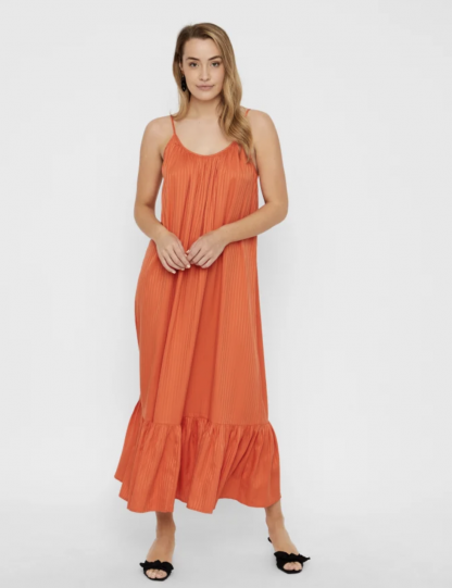 Oransje lang kjole – Y.A.S oransje maxikjole Leora – Mio Trend