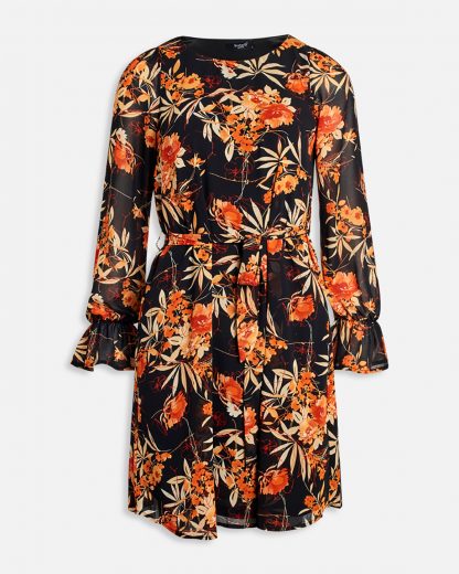 Sisters Point kjole blomster – Sisters Point kjole med blomster Noki – Mio Trend