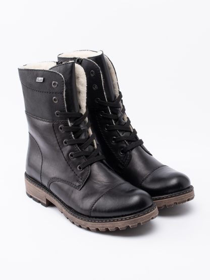 Sort støvel Rieker – Støvletter og boots sort høy snørestøvlett med vinterfòr – Mio Trend