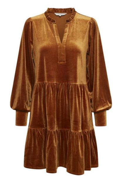 Part Two gullkjole – Part Two gull kjole i velour – Mio Trend