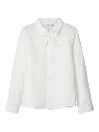 Hvit bluse barn, fra Name It.  – Penklær til jul off white bluse Rhona – Mio Trend