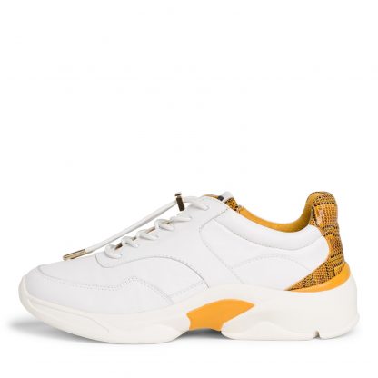 Tamaris hvit sko – Tamaris hvit sneakers med gule detaljer – Mio Trend