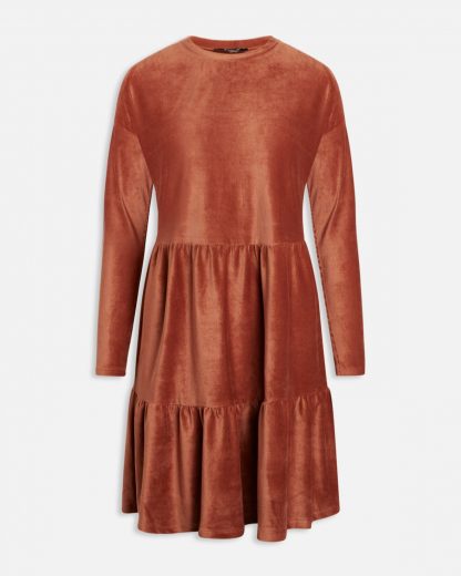 Sisters Point kjole brun – Sisters Point fløyelsbrun kjole Ema – Mio Trend