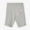 College shorts gutt