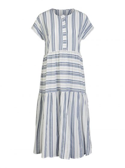 Blå sommerkjole Yas – Y.A.S oversizet kjole Breeza – Mio Trend