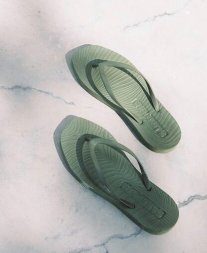 Sleepers sandaler olivengrønn. – Sleepers grønne fit flopp sandaler – Mio Trend