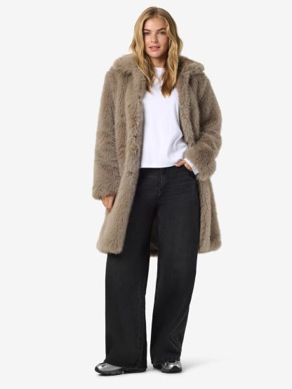 Nmevie Fur Coat Dd - Image 3