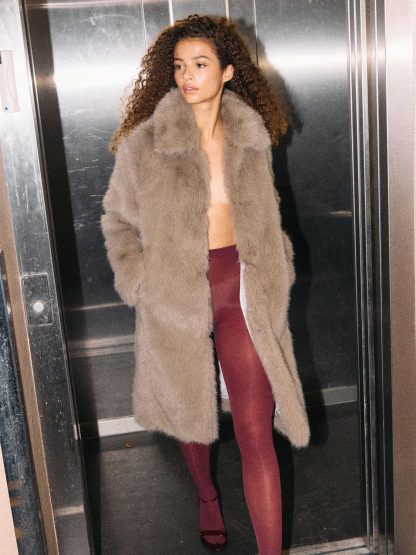 Nmevie Fur Coat Dd - Image 4