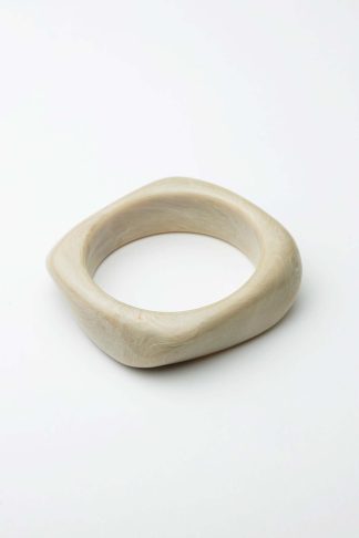 Big square bracelet, greige