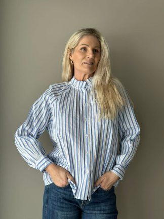 Karla bluse,Lys blå