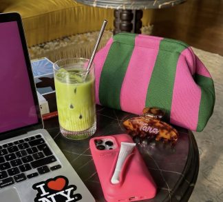 City Girl Pouch Green