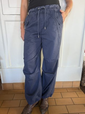 Carrie Chambre Pant