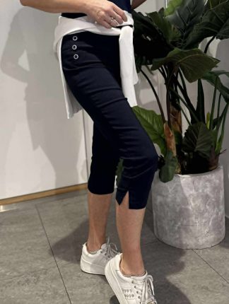 Faustina capri Marine