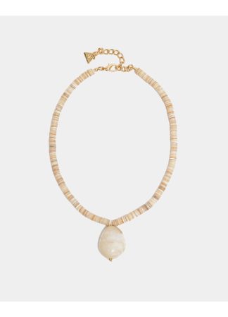 Ambre shell necklace