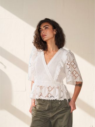 Lanago Blouse