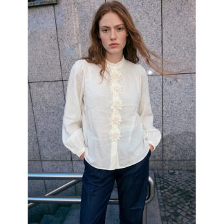 Emiligo Shirt