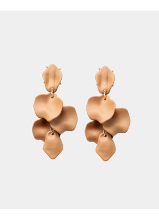 Leaf earrings matt light camel